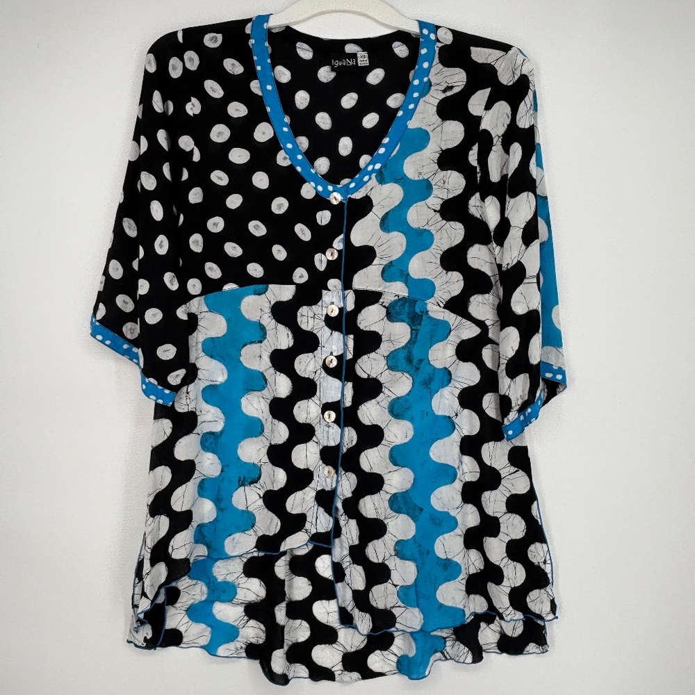 IguaNa Womens XS Button Up Tunic Top Black Turquoise Blue Asymmetric Hem 3/4 Slv